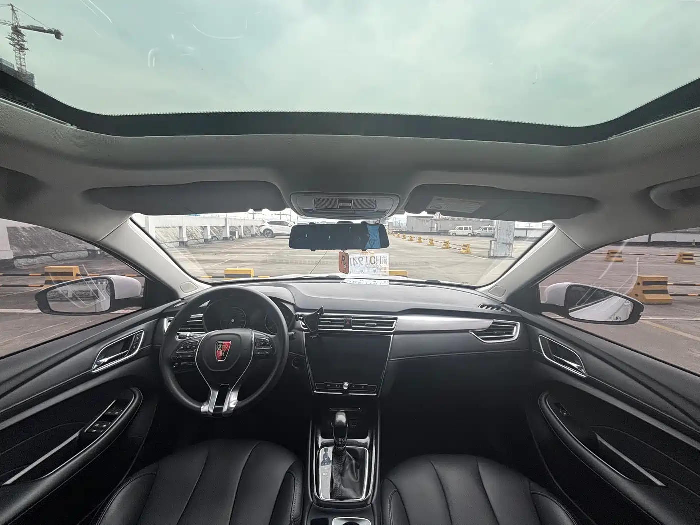Photo 5 - Roewe i5
