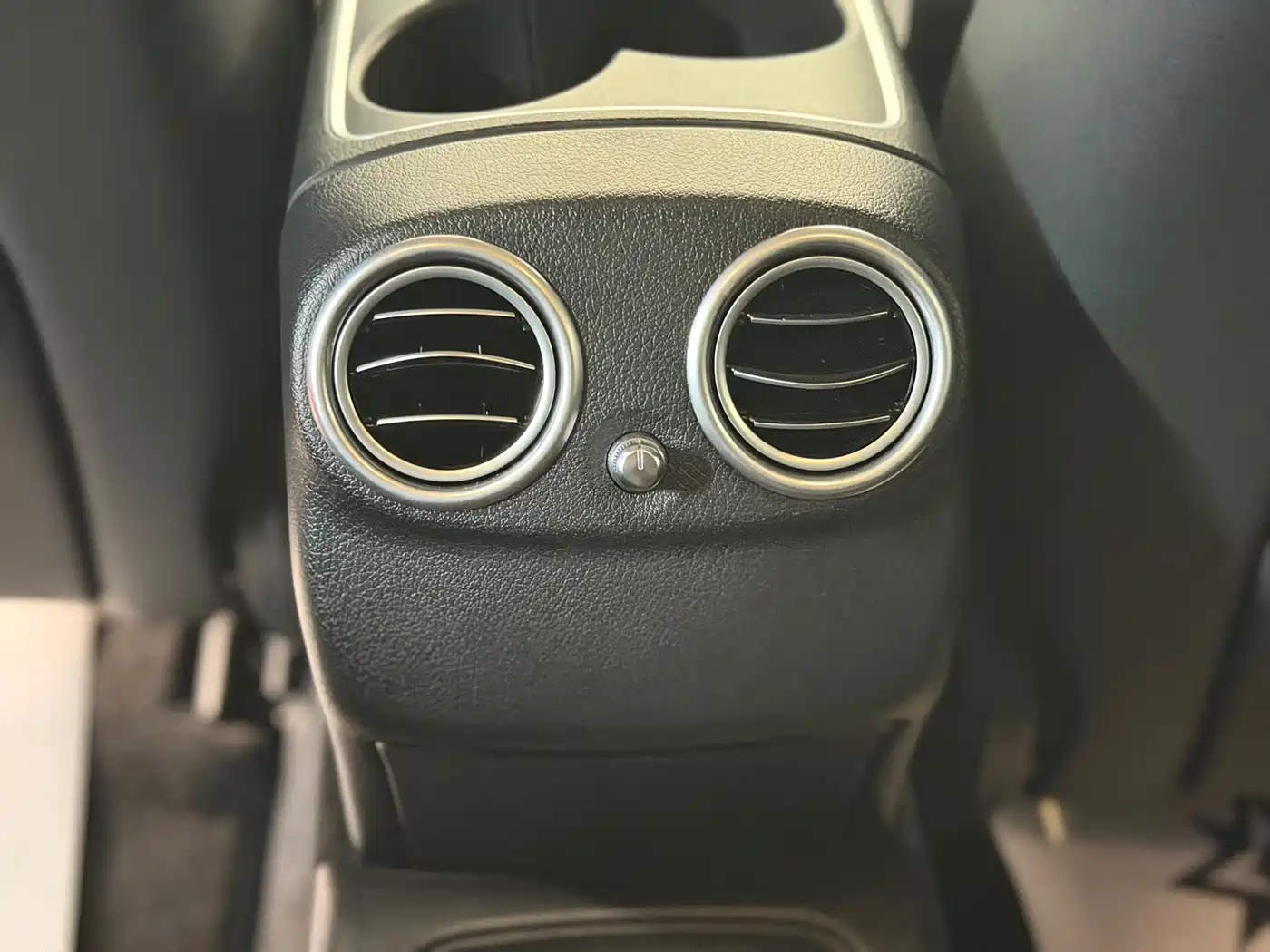 Mercedes-Benz E-Class 2017 E 200 L 4MATIC фото 20
