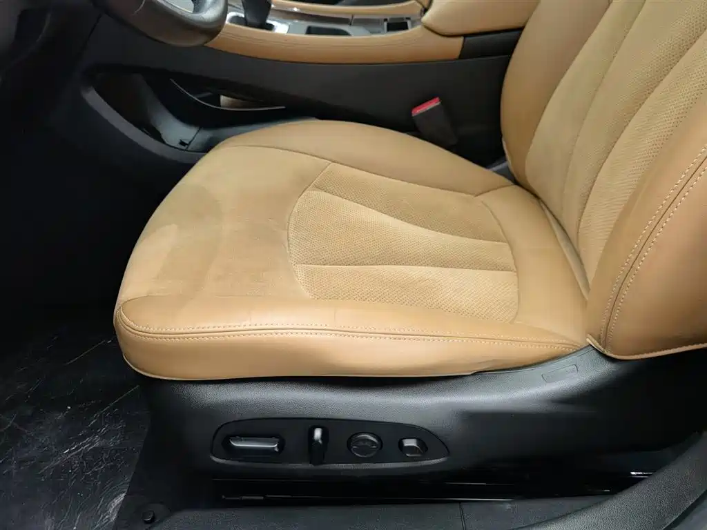 Buick LaCrosse 2016 Model 28T Luxury фото 20