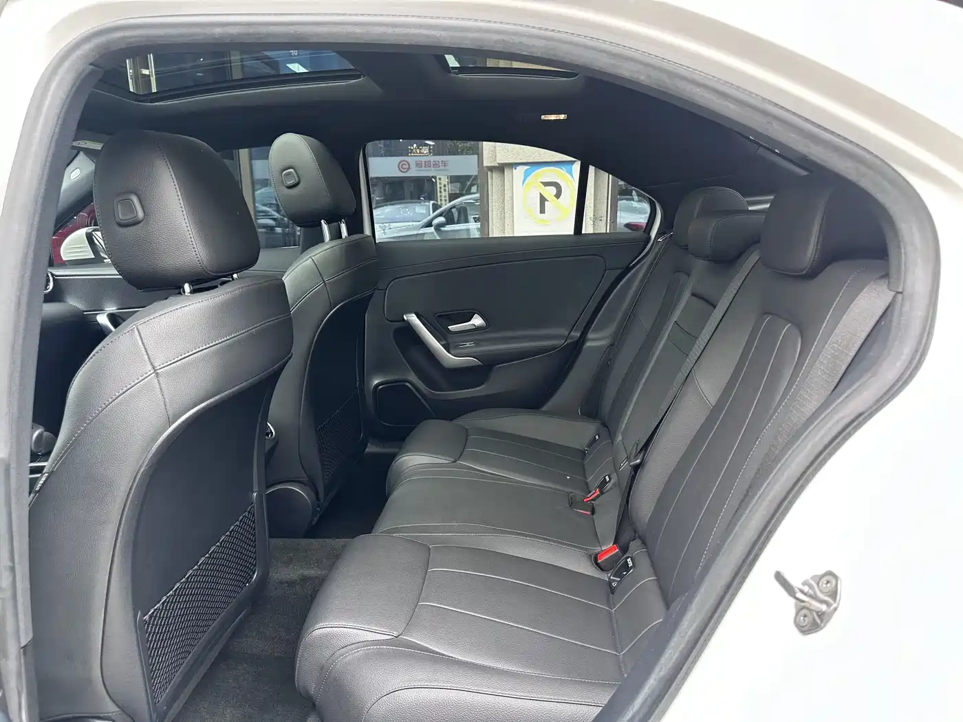 Mercedes-Benz A-Class 2020 Facelift A 200 L Sport Sedan Fashion фото 16