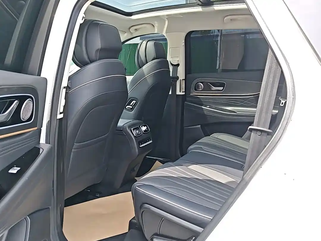 Chery Tiggo 9 2024 2023 2.0T DCT 2WD Premium 5-Seater