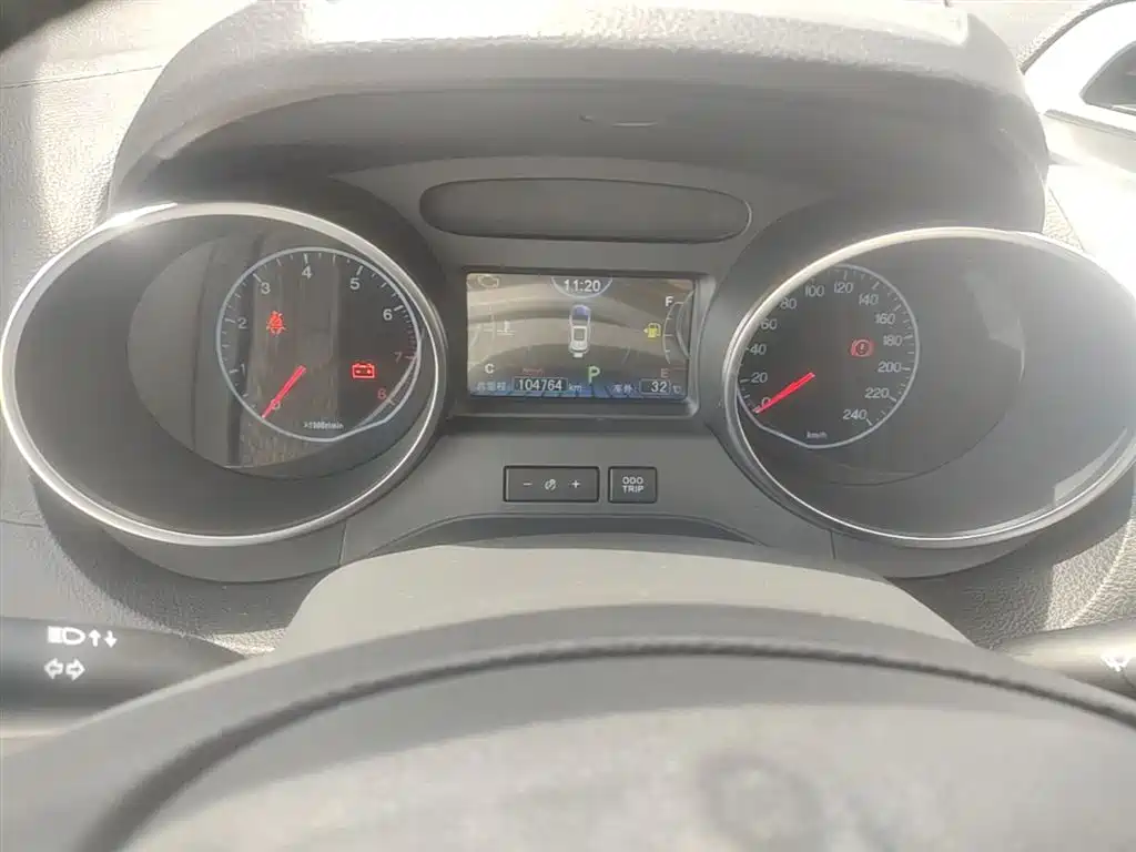BYD Yuan 2017 1.5L Auto Cool Connect фото 12