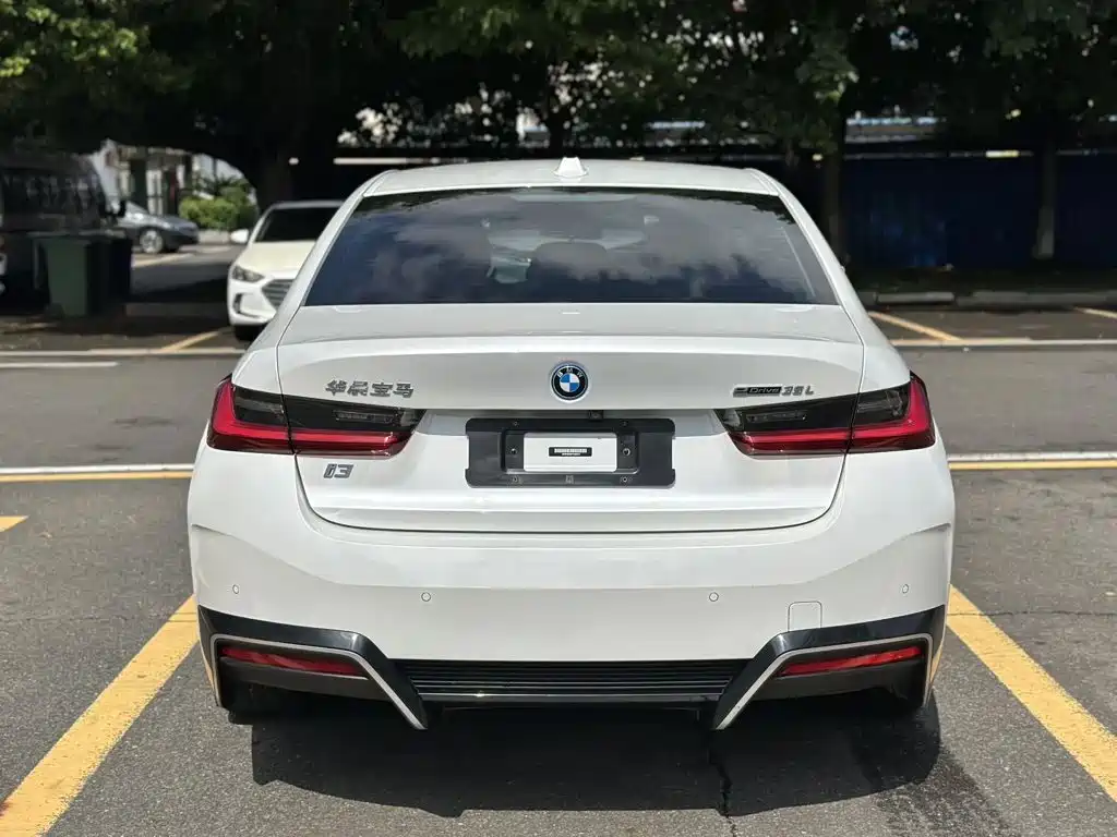 BMW i3 2022 2022 eDrive 35 L