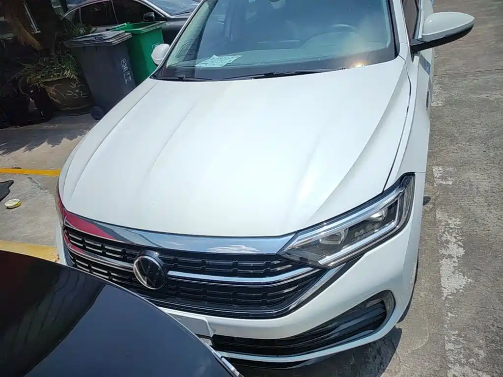 Volkswagen Sagitar 2023 300TSI DSG Surpassing Edition фото 3