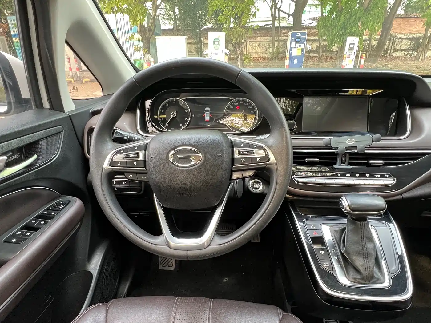 GAC Trumpchi Trumpchi M6 2019 270T Automatic Luxury (7-seater) China V фото 12