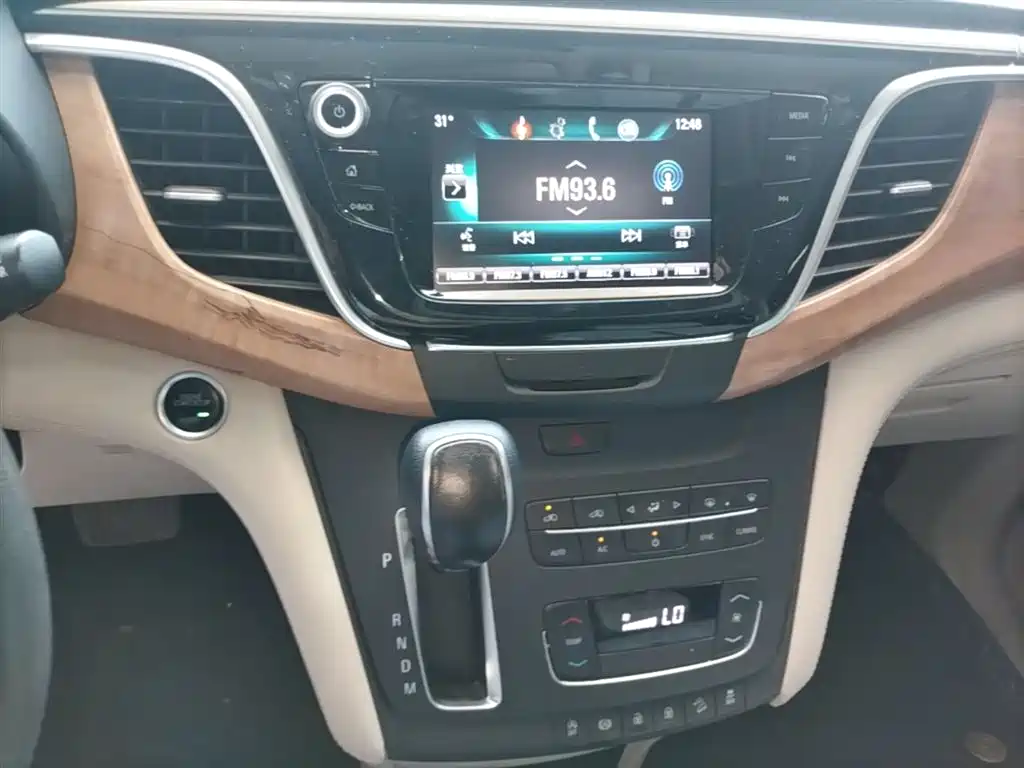 Buick GL8 2018 ES 28T Comfort Type China VI фото 13