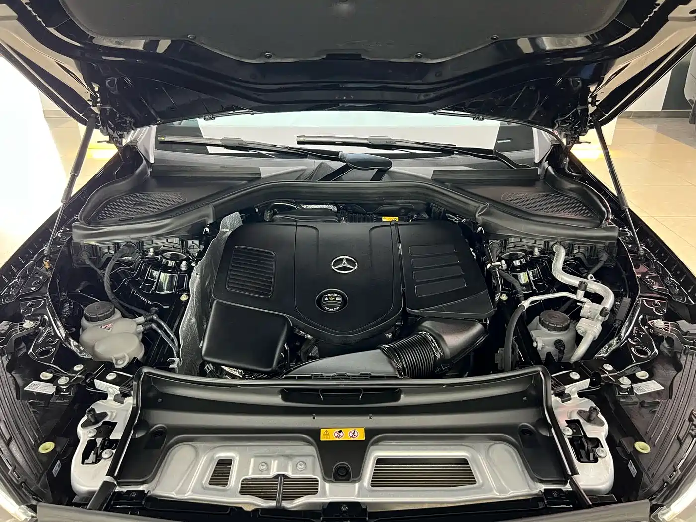 Mercedes-Benz GLC 2024 Facelift GLC 300 L 4MATIC Sport 5-seater фото 25