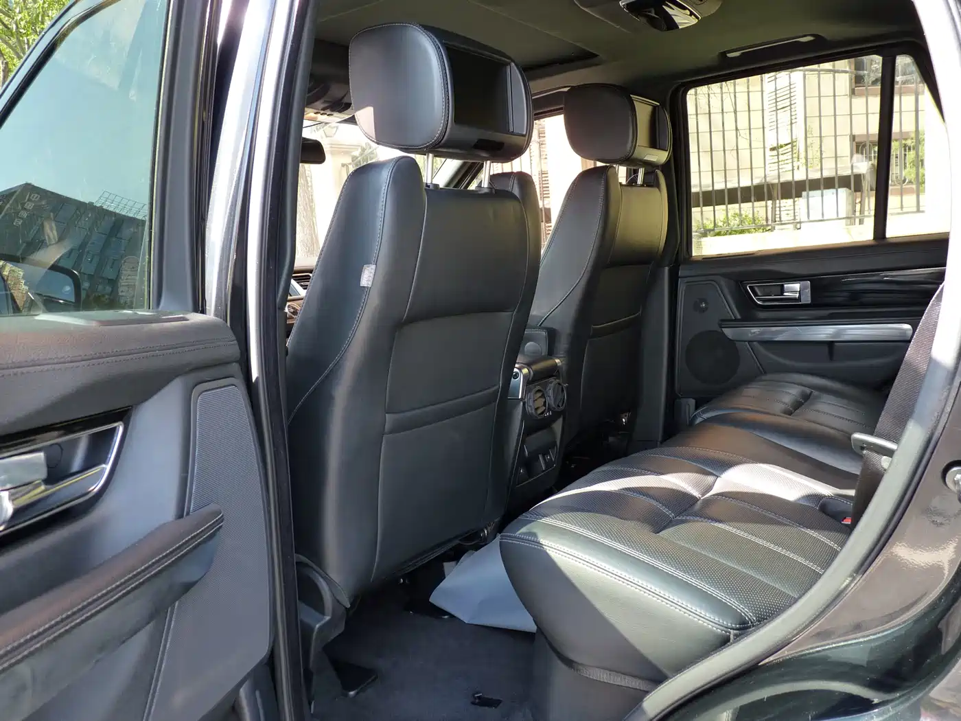 Land Rover Range Rover Sport 2013 5.0 NA V8 HSE фото 8