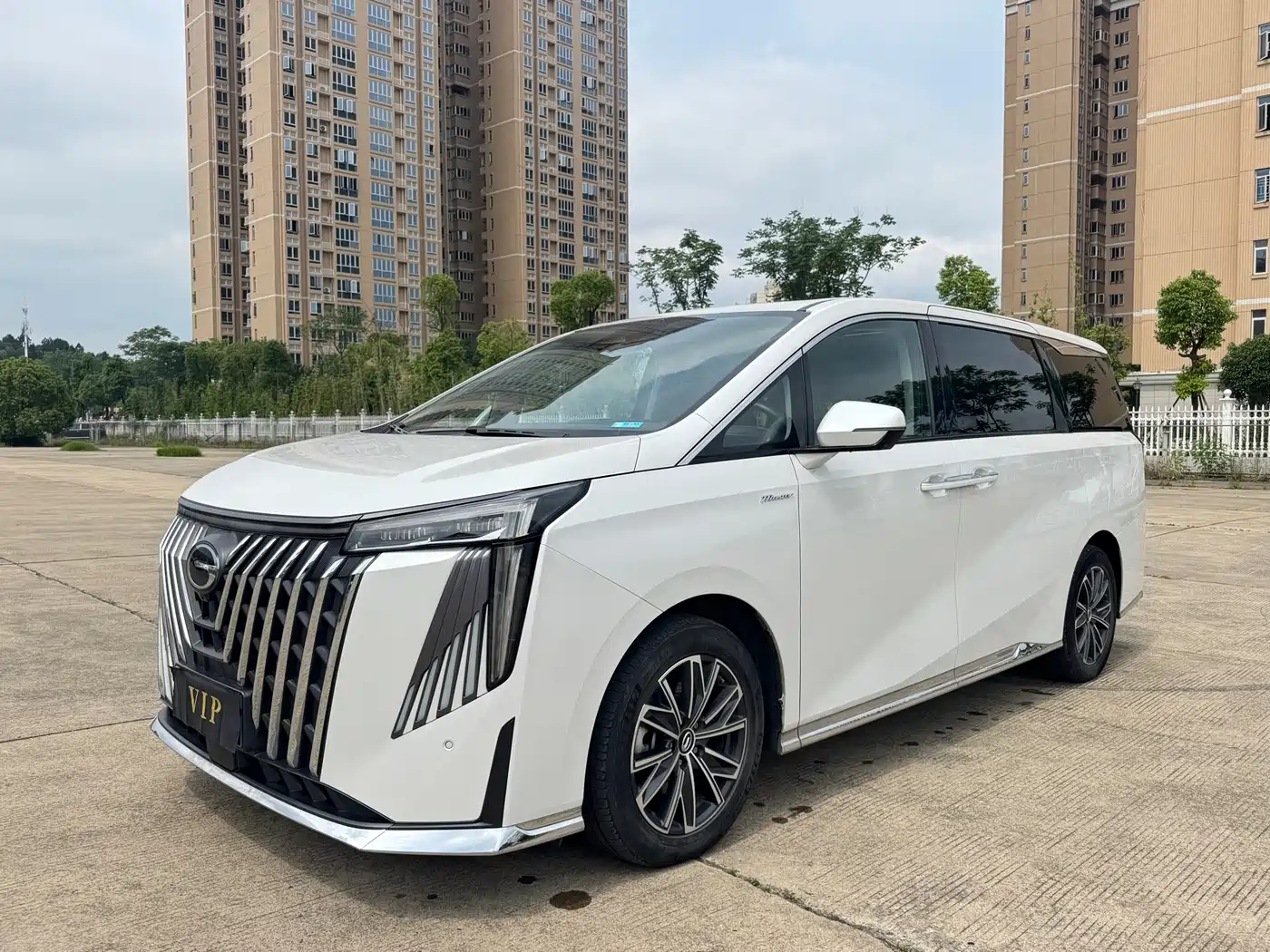 GAC Trumpchi Trumpchi M8 2024 Master Series 400T Premium Edition