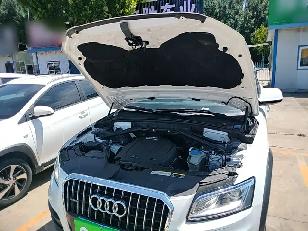Audi Q5 2018 2017 Plus 40 TFSI Technology