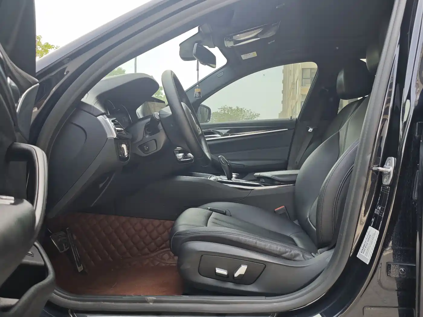 BMW 5 Series 2018 525Li M Sport Package фото 5