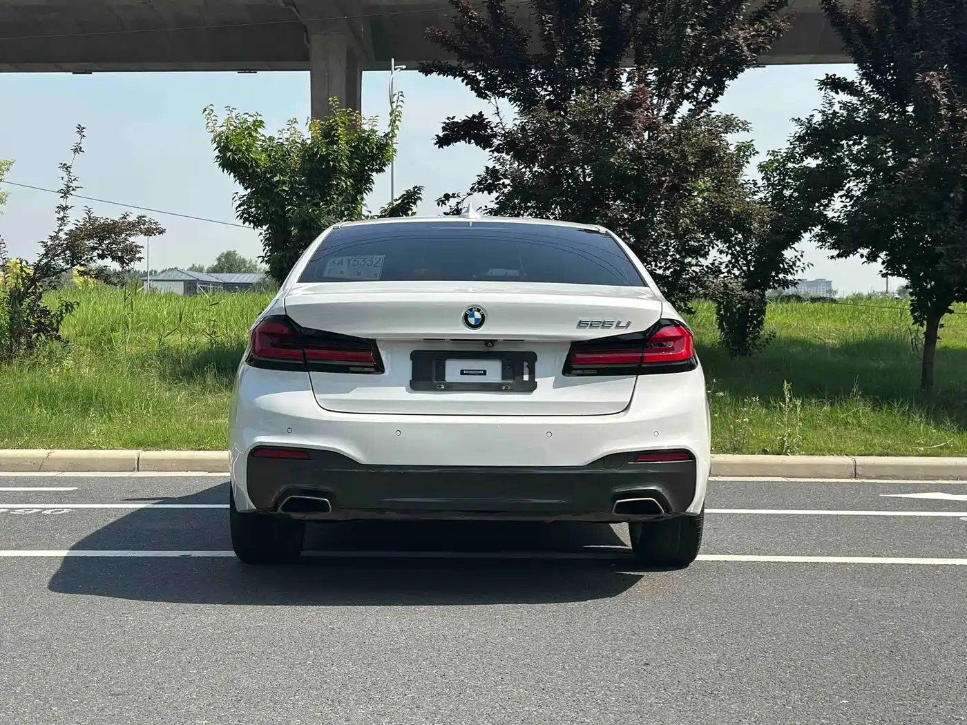 BMW 5 Series 2018 525Li M Sport Package фото 8