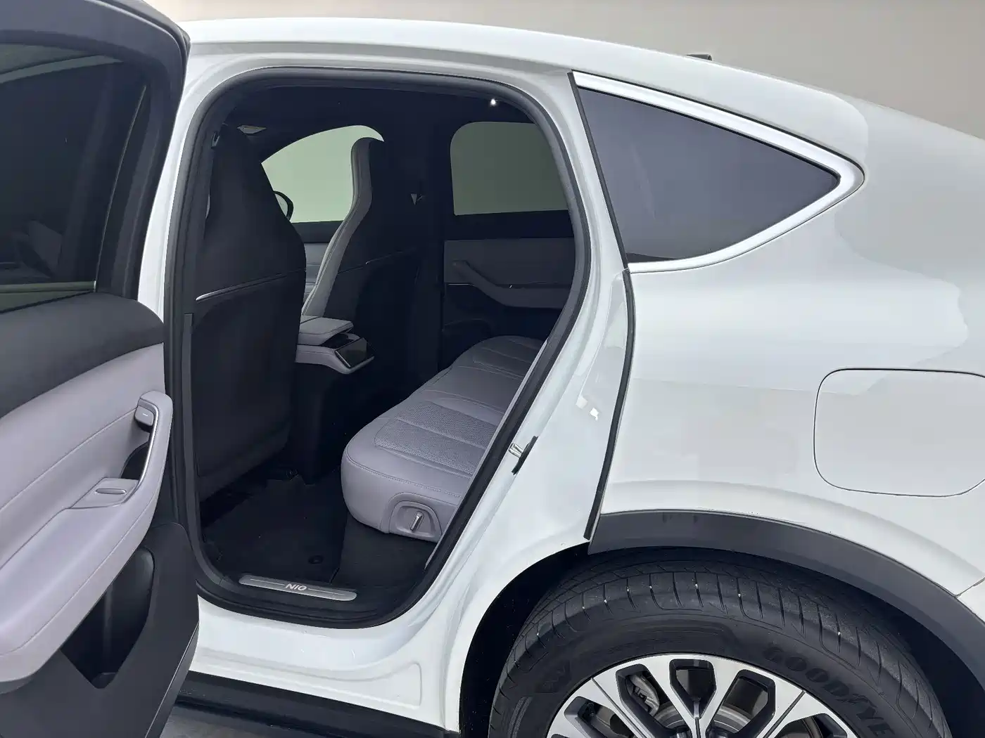NIO EC6 2025 2024 75kWh