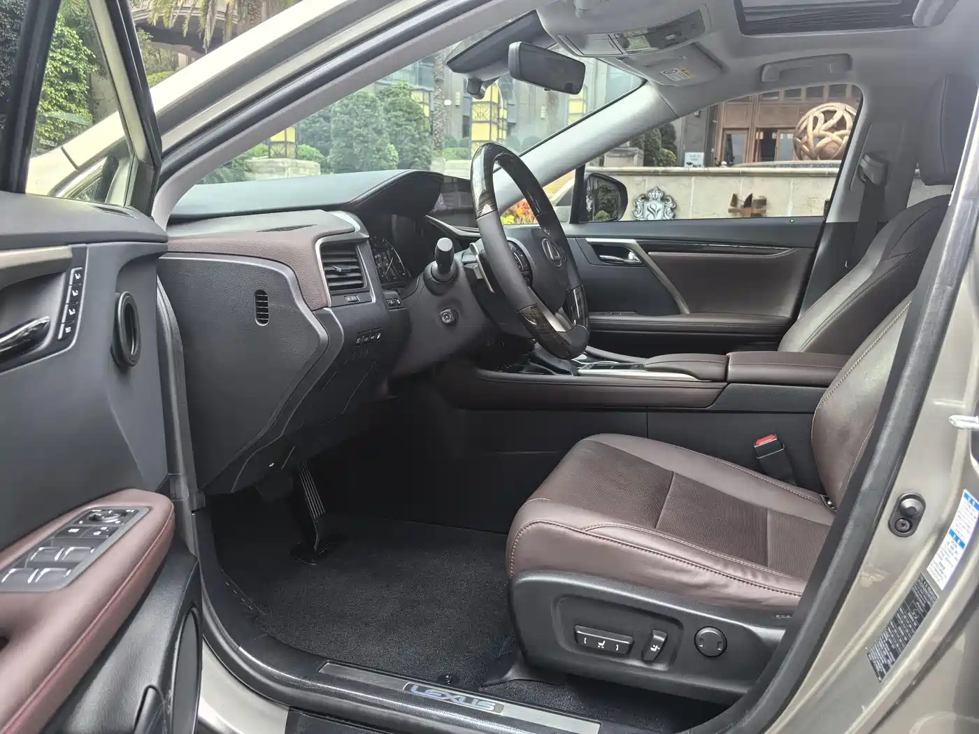 Lexus RX 2020 Facelift 450h AWD Elegance Edition фото 3