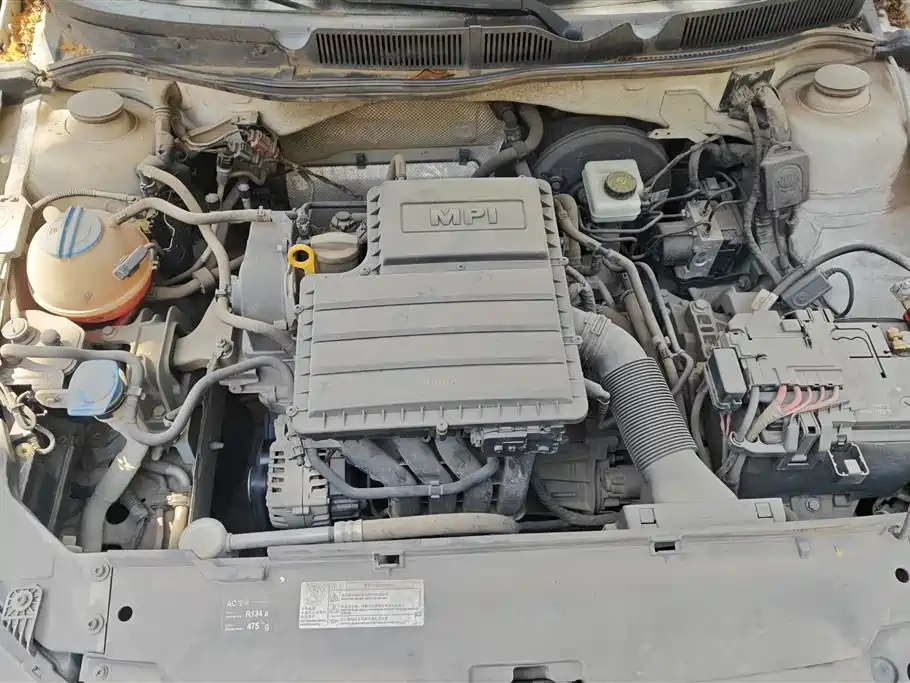 Volkswagen Bora 2017 1.6L Automatic Comfort фото 10