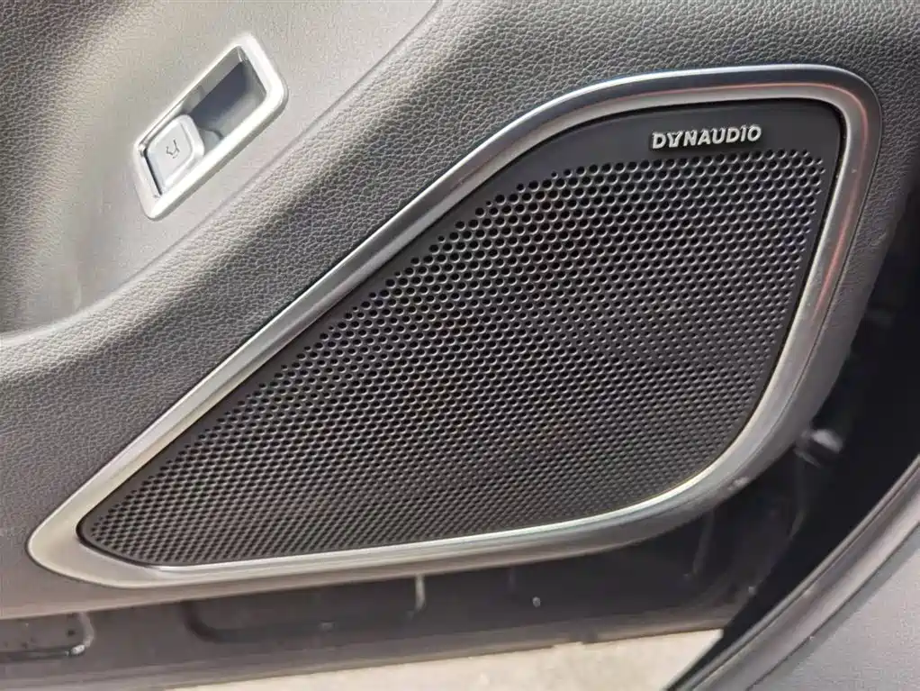 Hongqi HONGQI HS7 PHEV