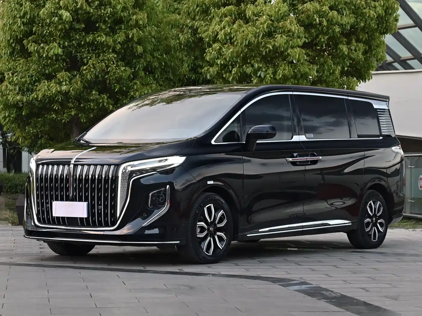 Hongqi HQ9 2023 2.0T Smart Connect Flag Enjoy Edition