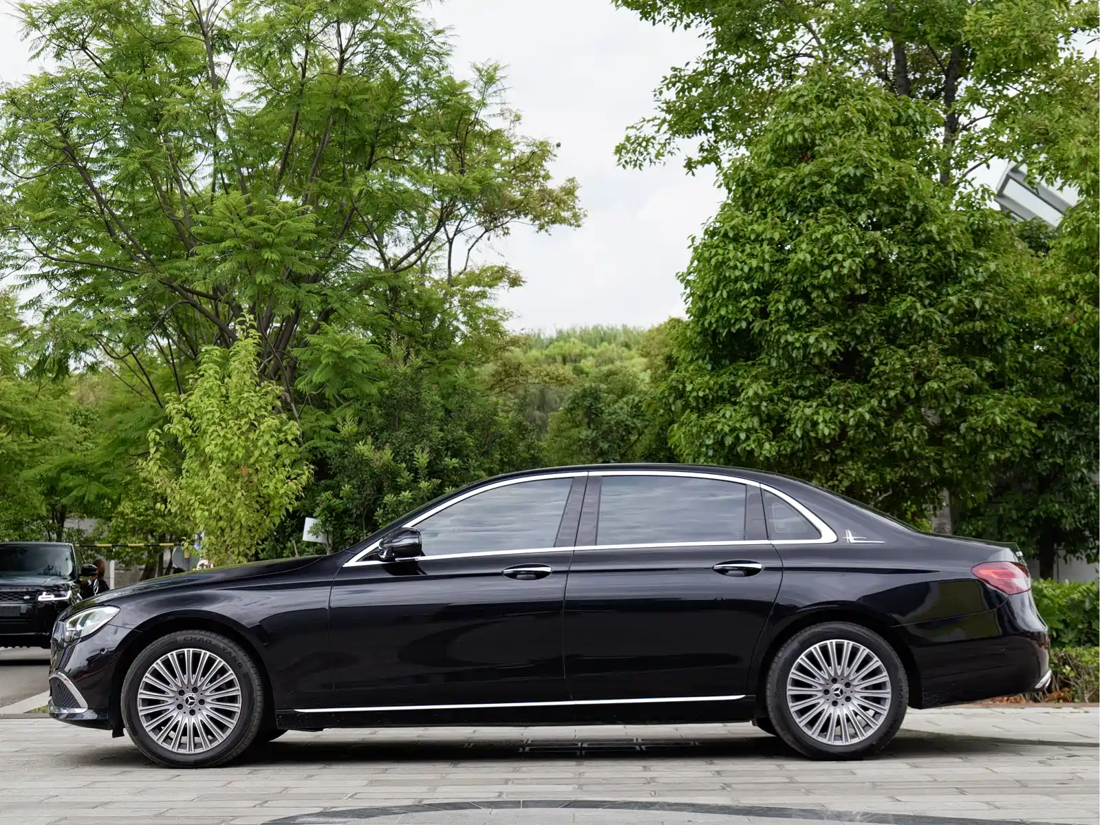 Фото 7 - Mercedes-Benz E-Class