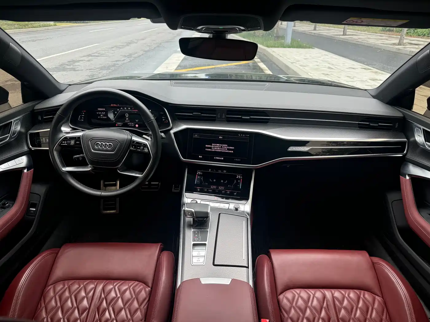 AUDI A7L
