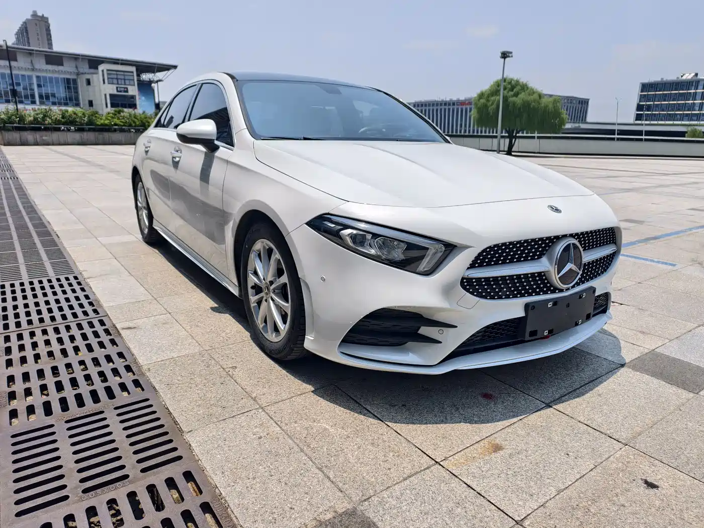 Mercedes-Benz A-Class 2021 A 200 L Sport Sedan Dynamic Type фото 3