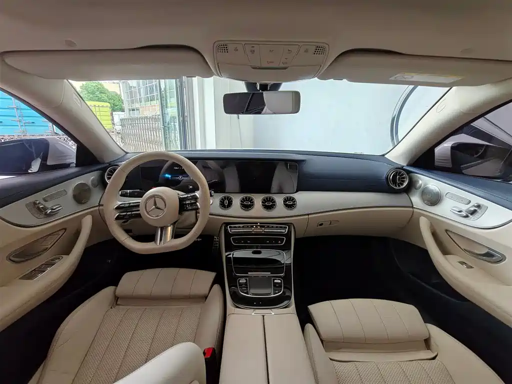 Mercedes-Benz E-Class (Import) 2023 E 260 Coupe фото 12