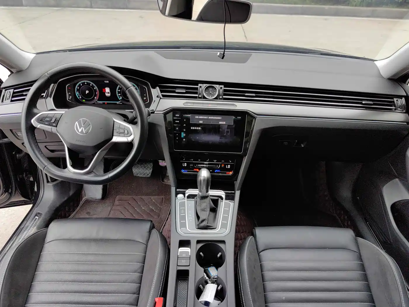 Volkswagen Magotan 2020 330TSI DSG Luxury фото 5