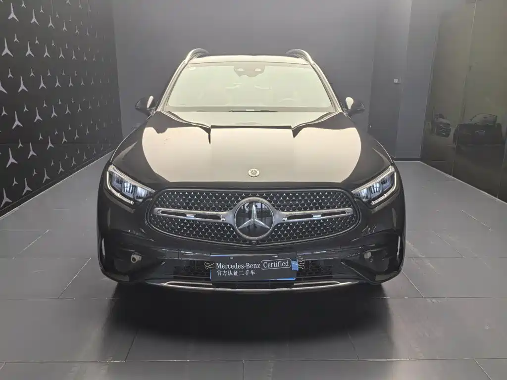 Фото 3 - Mercedes-Benz GLC