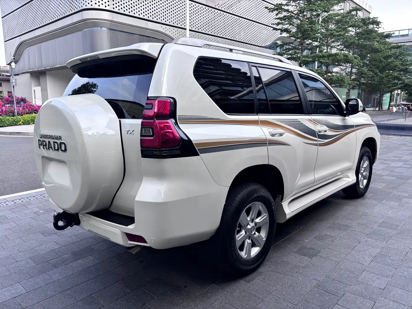 Toyota Prado (Import) фото 4