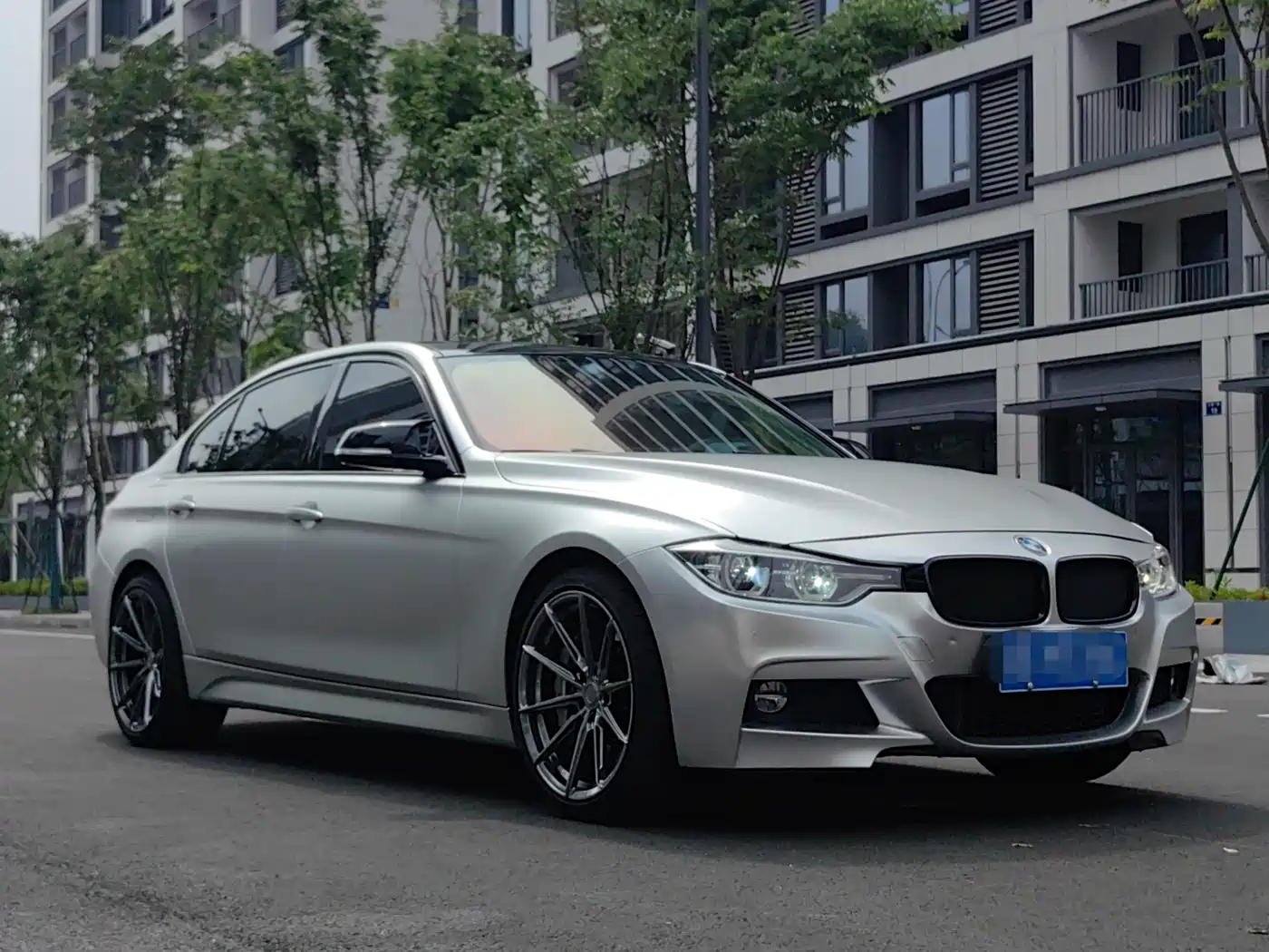 BMW 3 Series 2019 320Li M Luxury Package фото 3