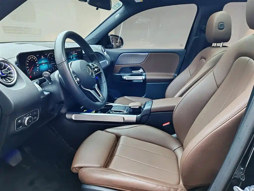Mercedes-Benz GLB 2023 GLB 220 Dynamic фото 9