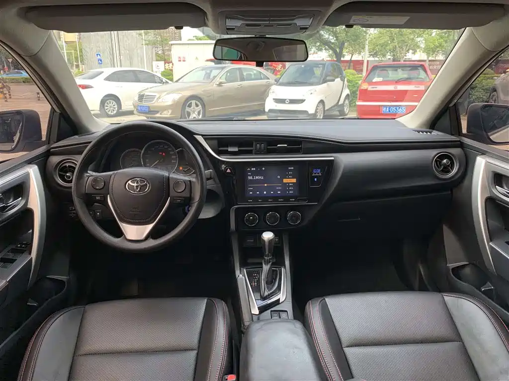 Toyota Levin 2017 Facelift 185T CVT Elite Edition China VI фото 16