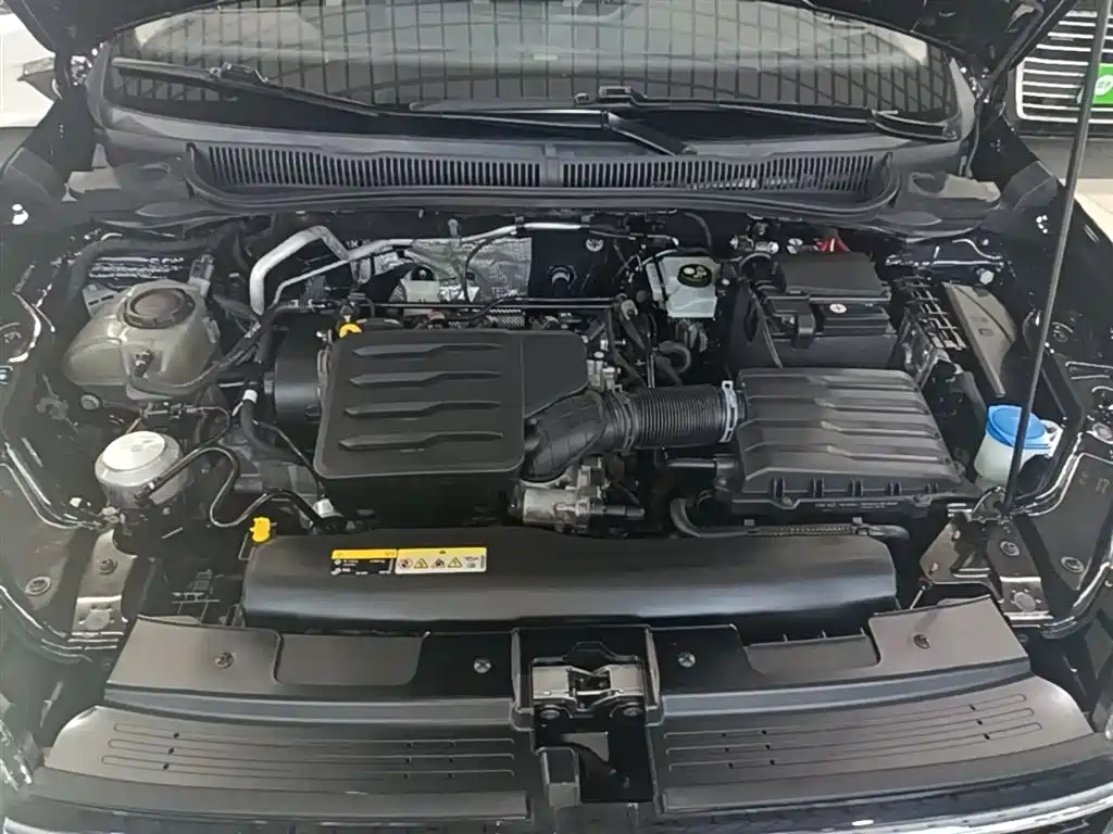 Volkswagen Lavida 2023 New Trend 1.5L Auto Aspiration Edition фото 16