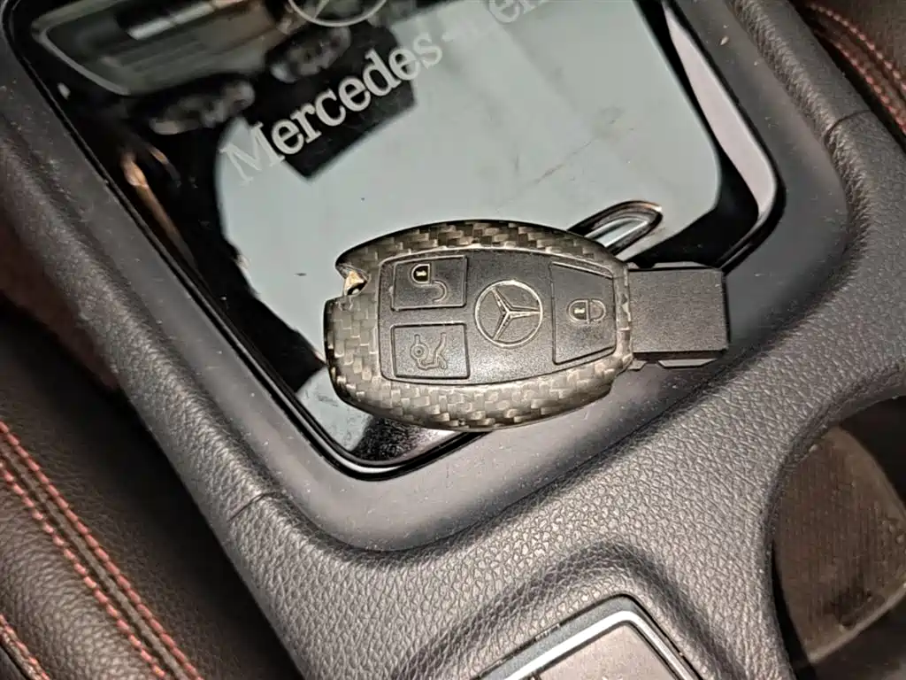 Mercedes-Benz CLA (Import) 2016 Facelift CLA 220 4MATIC фото 9