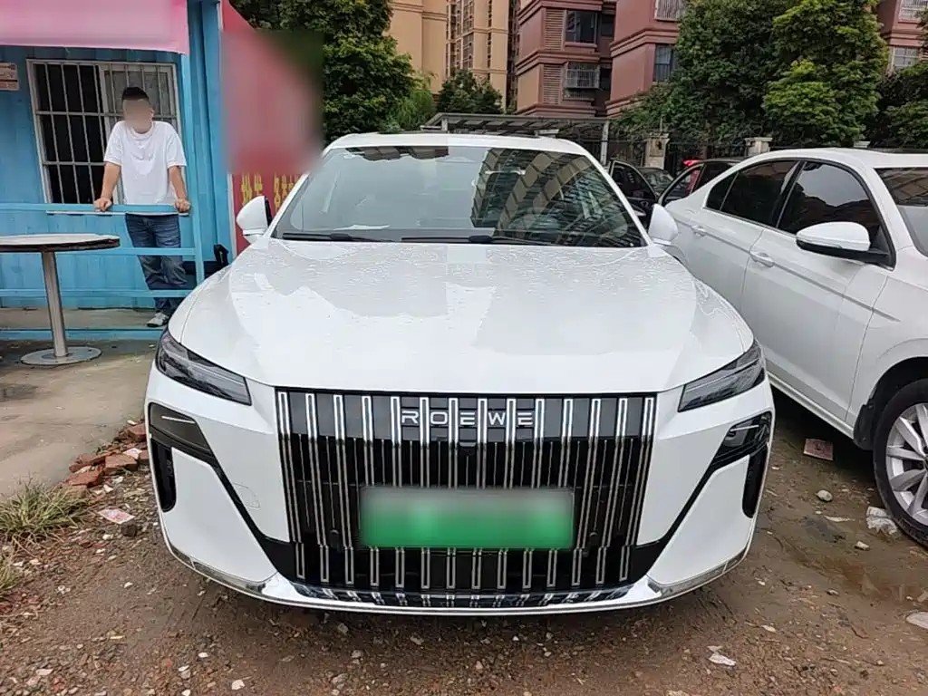 Roewe M7 DMH 2026 2025 Base
