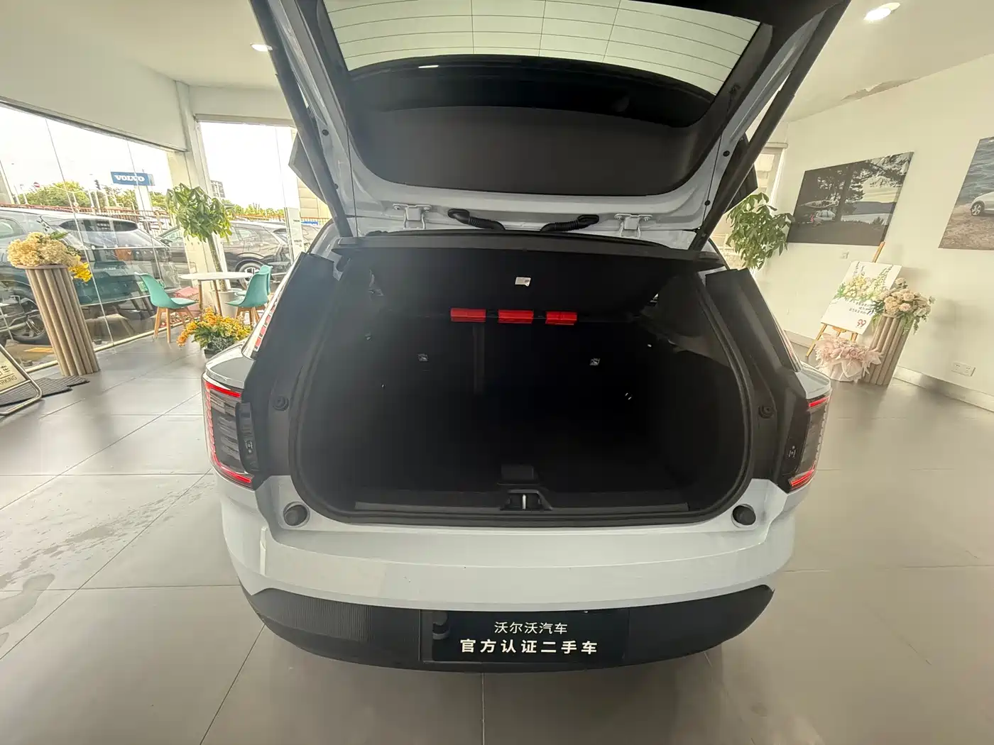 Volvo EX30 2024 2025 RWD Long Range Ultra