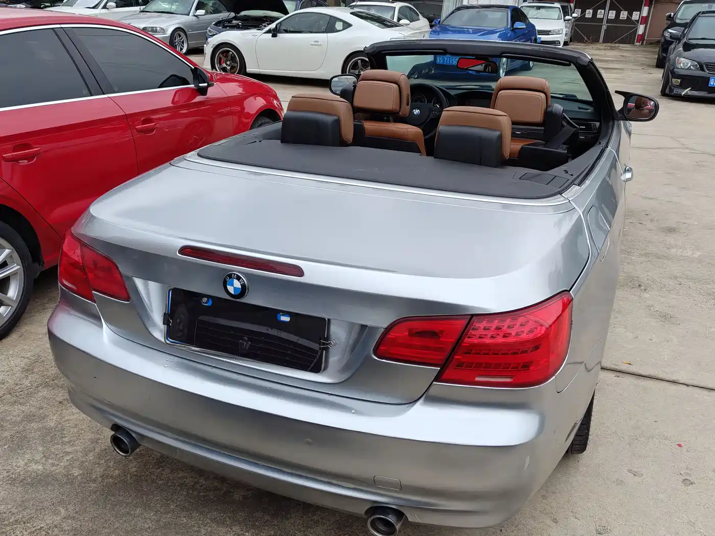 BMW 3 Series (Import) 2011 335i Convertible Coupe фото 11