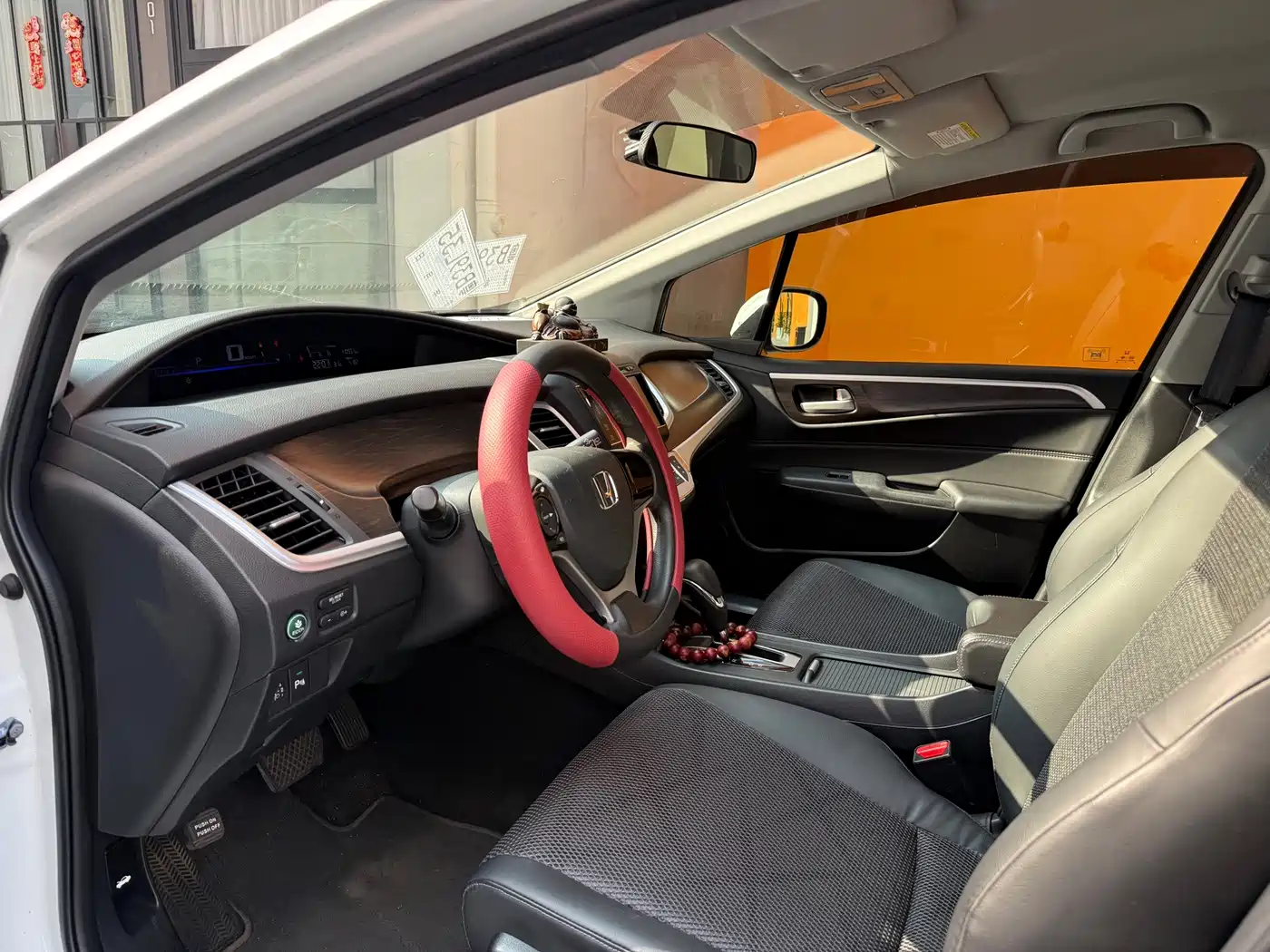 Honda Jade 2014 2014 1.8L Automatic Comfort Elite 5-seater