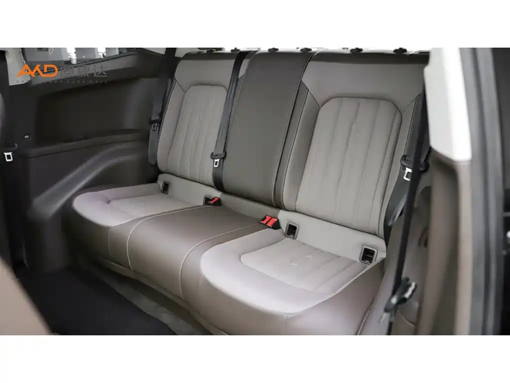 Volkswagen Viloran 2024 380TSI Prestige Edition фото 9