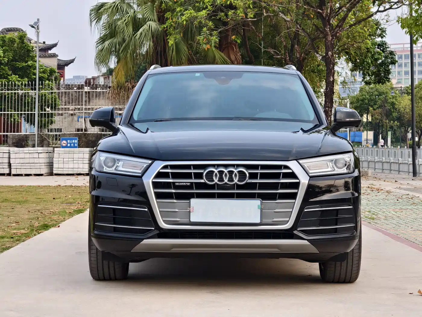 Audi Q5L 2020 40 TFSI Prestige Progressive фото 2