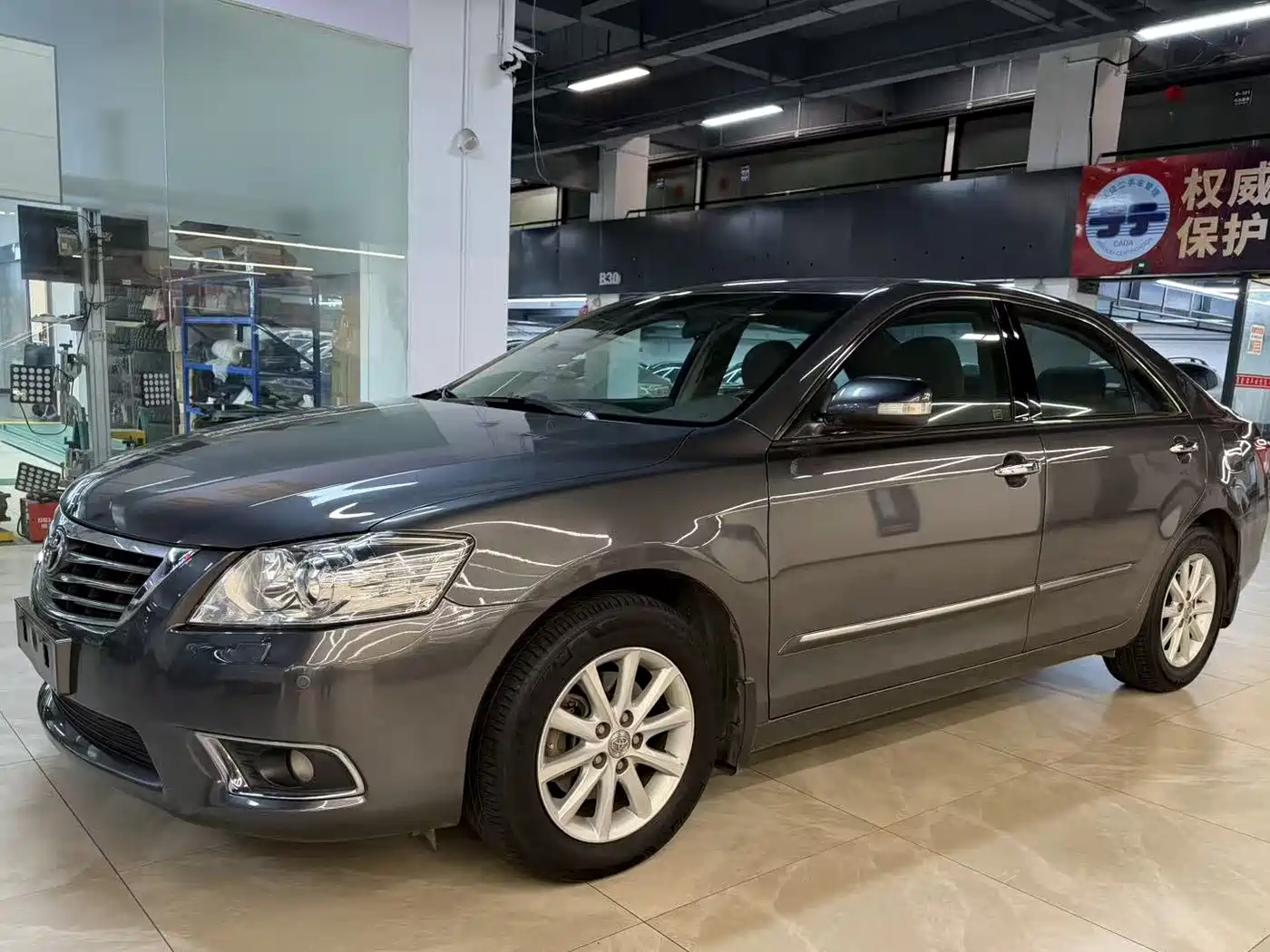 Toyota Camry 2009 Model 240G Luxury Edition фото 3