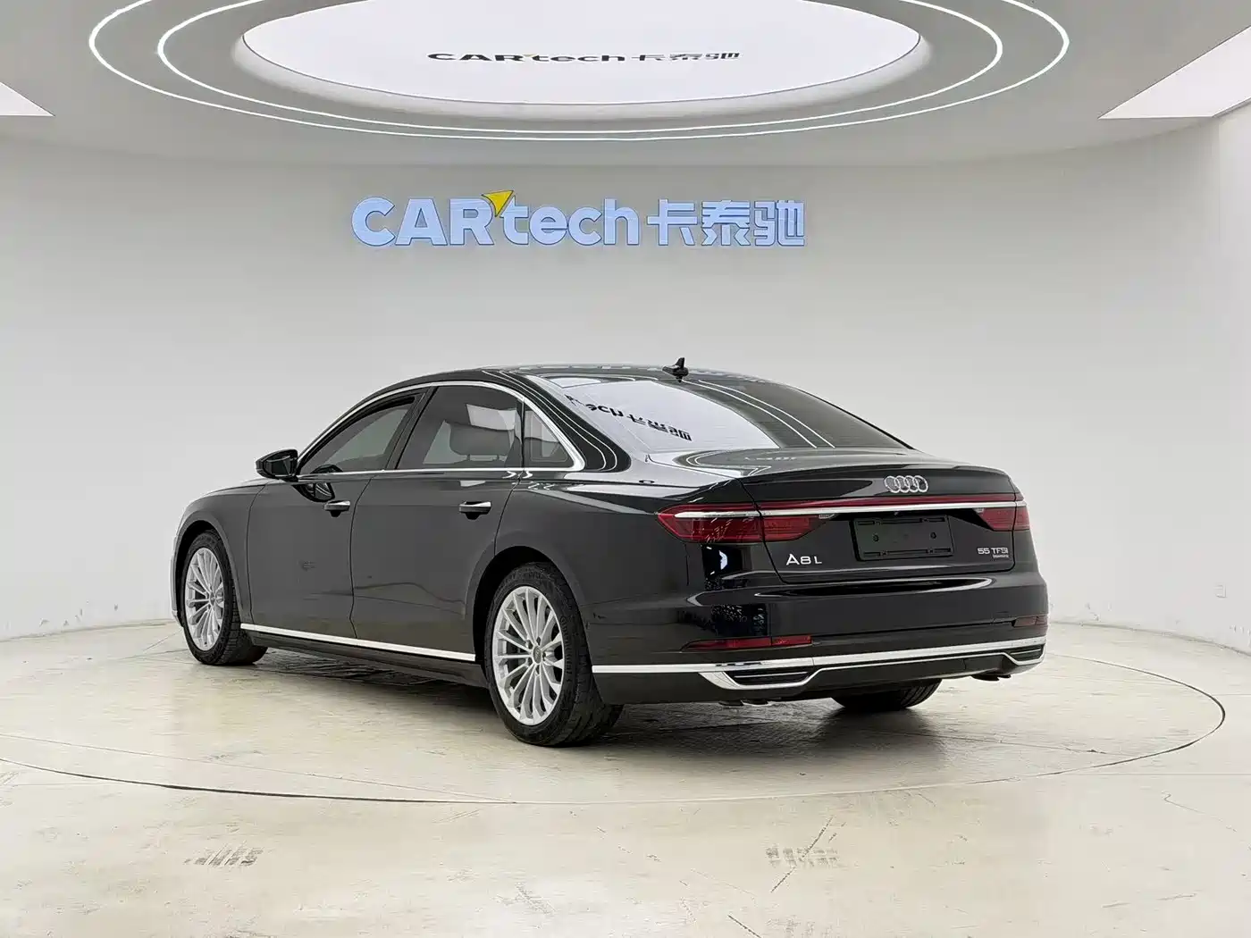 Audi A8 2018 A8L 55 TFSI quattro Launch Premium фото 7