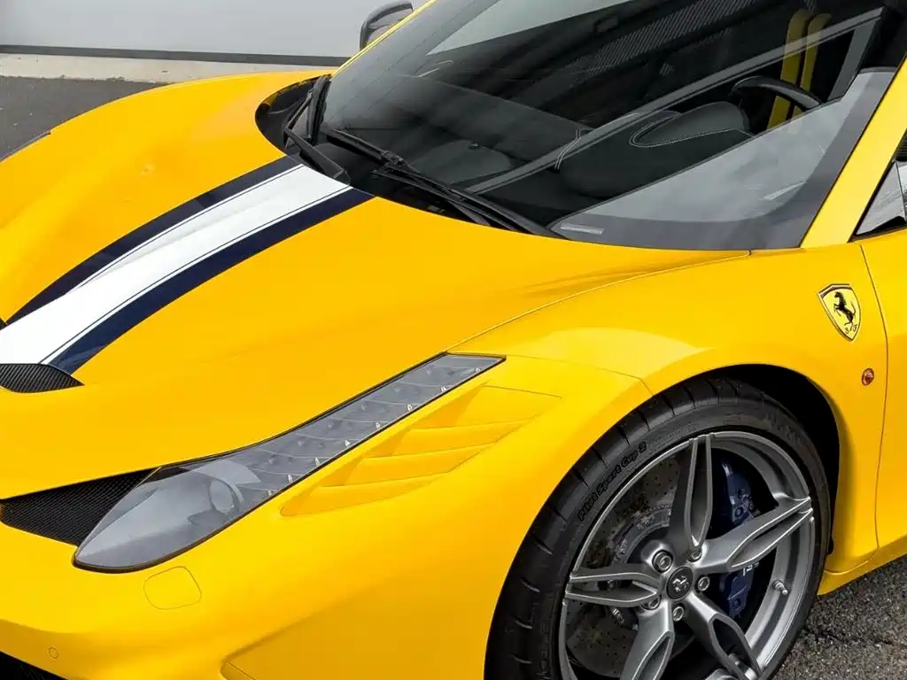 Фото 3 - Ferrari 458