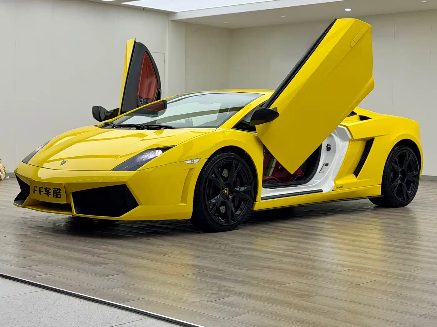 Lamborghini Gallardo 2012 LP 560-4 Gold Edition