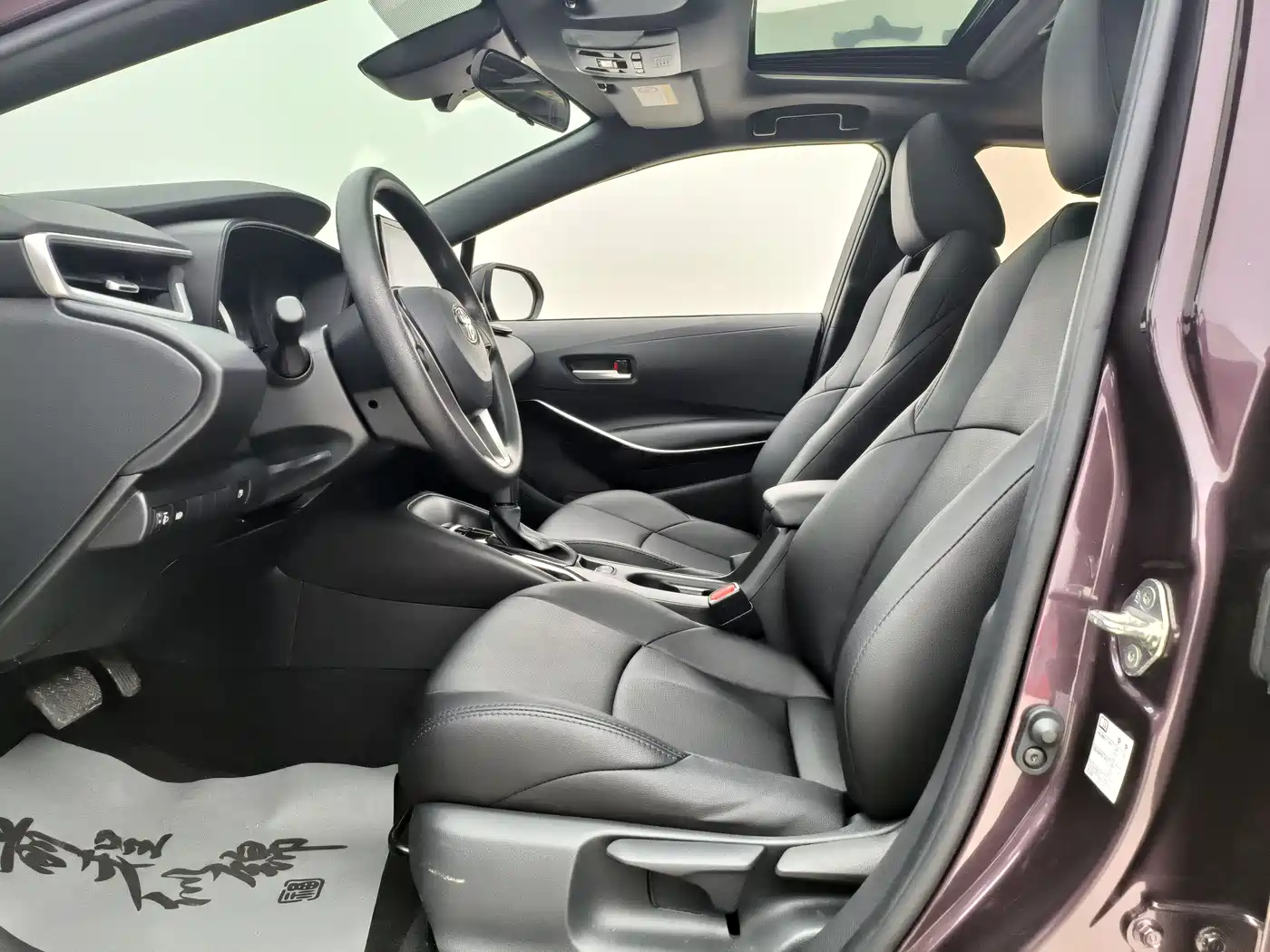 Toyota Levin 2019 Dual Engine 1.8H E-CVT Luxury Edition China V фото 3