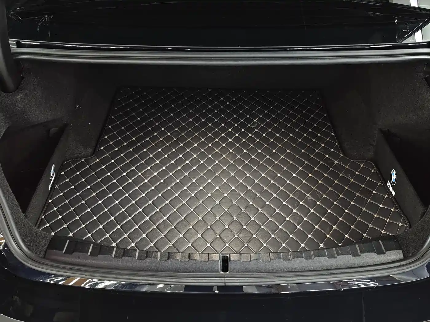 BMW i3 2022 eDrive 35 L фото 15