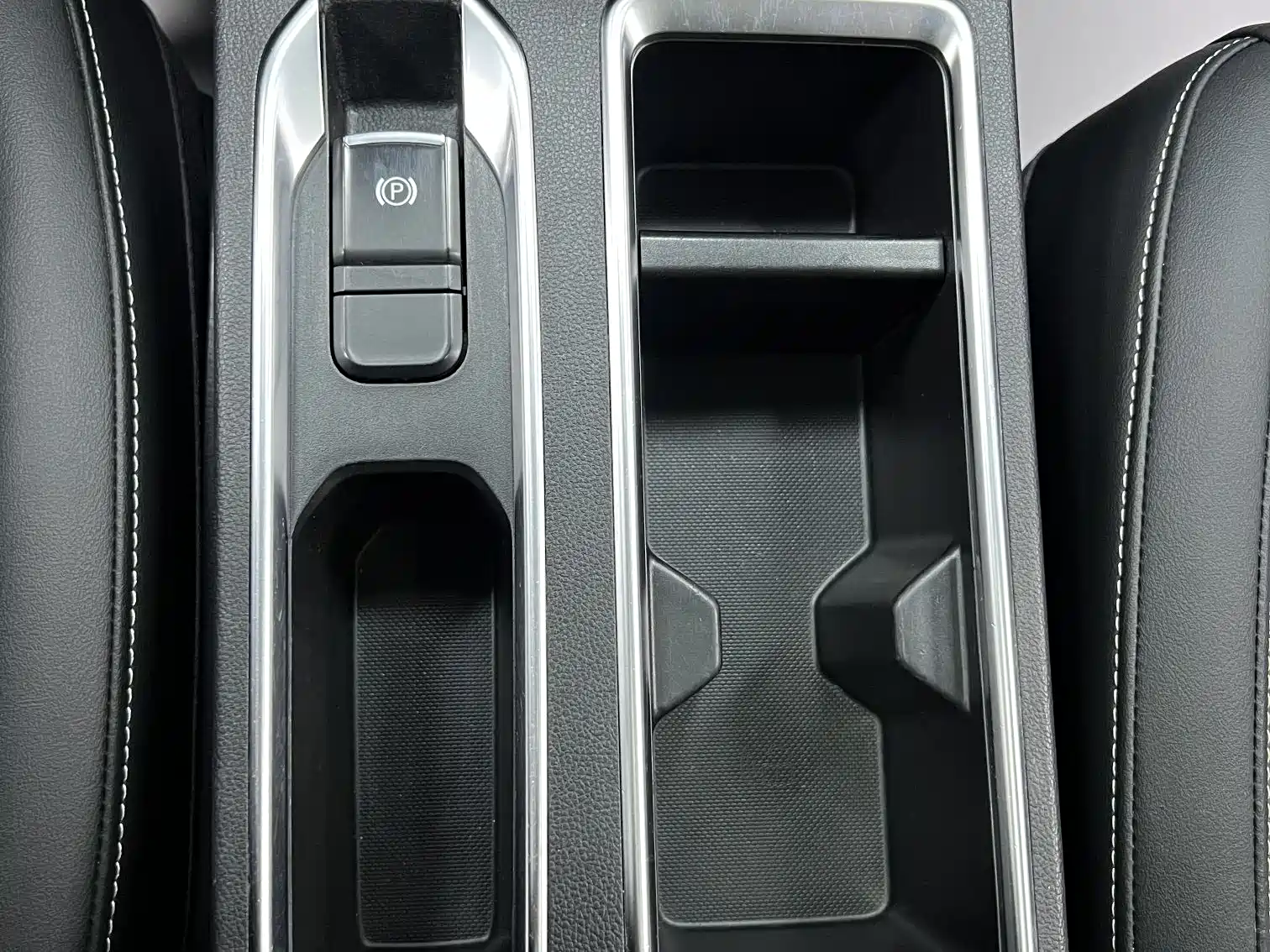 Фото 13 - Haval M6
