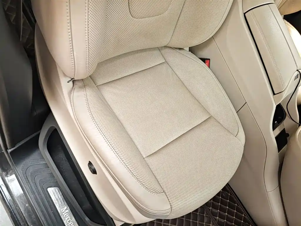 Mercedes-Benz V-Class 2018 V 260 Premium Edition China V фото 25