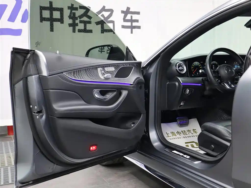 MERCEDES-BENZ AMG GT