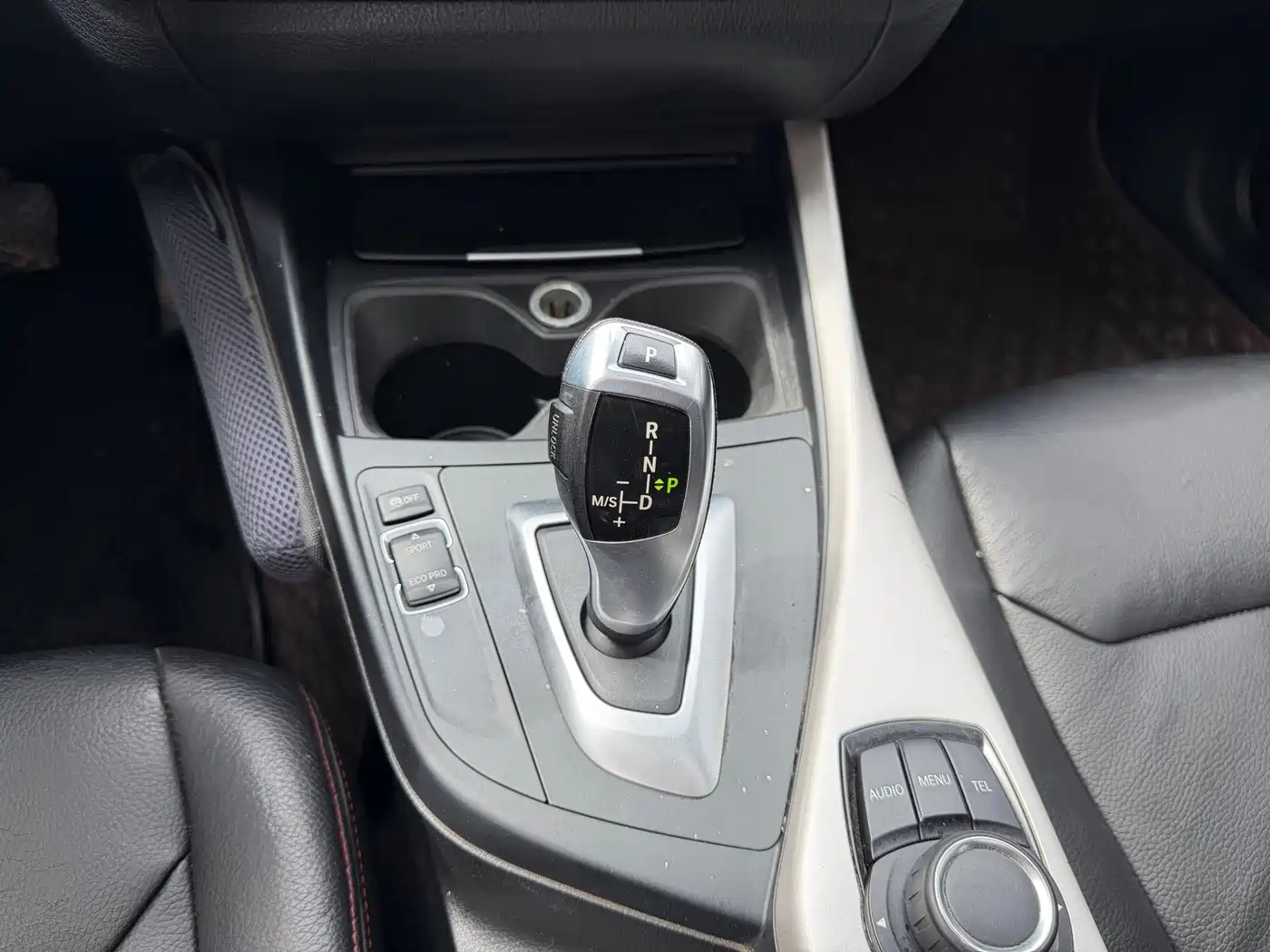 BMW 1 Series (Import) 2013 Facelift 118i Leading Model фото 10