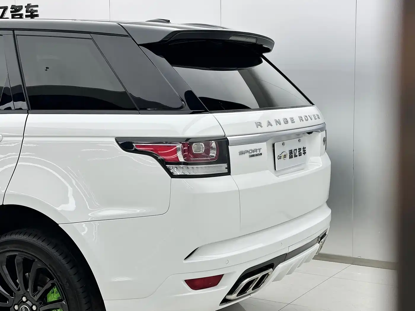 Фото 10 - Land Rover Range Rover Sport